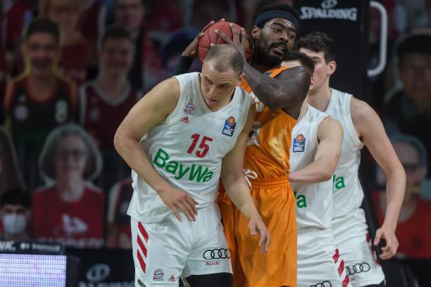 数百名现代 数百名现代