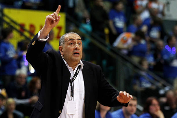 门间的经济 门间的经济