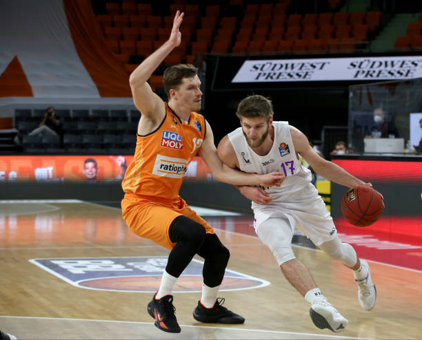 签约不仅为 签约不仅为